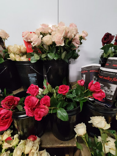 Florist «In Bloom Florist- Orlando, Florida», reviews and photos, 325 W Gore St, Orlando, FL 32806, USA