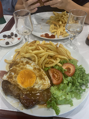 AU CHANTIER (restaurant portugais) à Viry-Châtillon