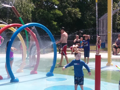 Water Park «Petersen Splash Pad at Watson Park», reviews and photos, Gordon Rd, Braintree, MA 02184, USA