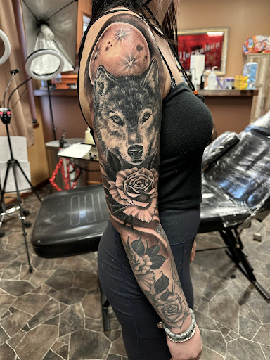 Explore side finger tattoo ideas, creative tattoo ideas in Mount Pleasant, available at Goos Tattoo Shop