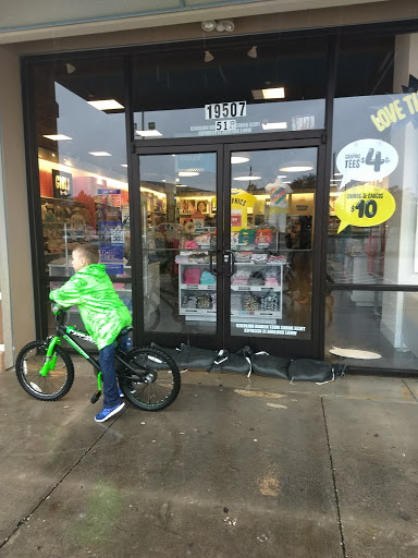 Shopping Mall «Cypresswood Court Shopping Center», reviews and photos, 103 Cypresswood Dr, Spring, TX 77388, USA