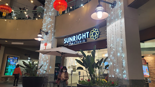 Shopping Mall «Diamond Jamboree», reviews and photos, 2700-2750 Alton Pkwy, Irvine, CA 92606, USA