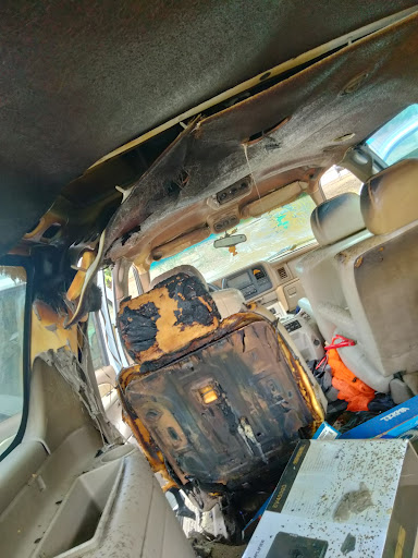 Car Stereo Store «L A Electronics», reviews and photos, 3935 Eisenhauer Rd, San Antonio, TX 78218, USA