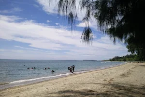 Pantai Libuo image