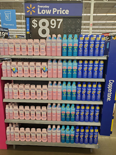 Department Store «Walmart Supercenter», reviews and photos, 2200 Brookmeade Dr, Columbia, TN 38401, USA