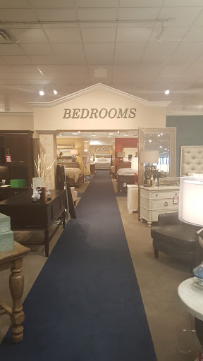 Home Goods Store «Godby Home Furnishings», reviews and photos, 14550 Mundy Dr, Noblesville, IN 46060, USA