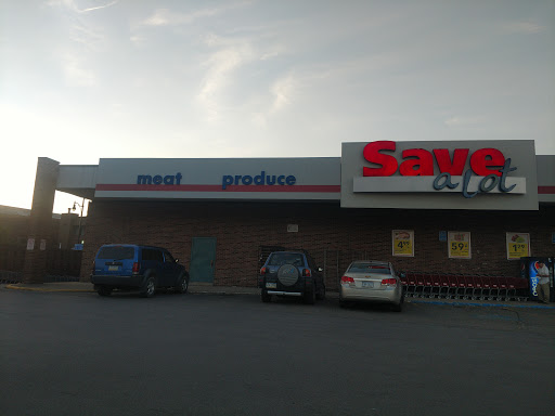 Grocery Store «Save-A-Lot», reviews and photos, 111 Diamond St, Titusville, PA 16354, USA