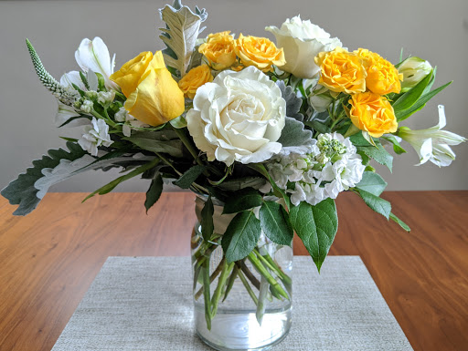 Florist «LaVassar Florists», reviews and photos, 7530 20th Ave NE, Seattle, WA 98115, USA