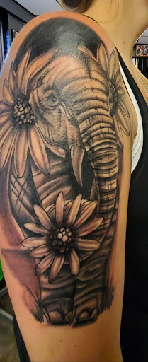 Explore unique sister tattoo ideas, creative tattoo ideas in Sanford, available at Ink Ink Tattoos