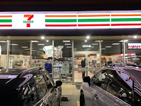 KeyMe Locksmiths - Photo 7 - Car repair in Chicago, IL, Chicago