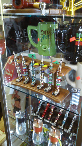 Tobacco Shop «Samaya Smoke shop», reviews and photos, 1419 Washington Ave, Miami Beach, FL 33139, USA