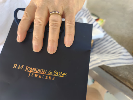 Jeweler «R.M. Johnson & Sons Jewelers», reviews and photos, 10 S College Ave, Salem, VA 24153, USA