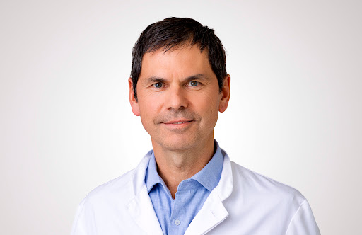 Dr. Dr. Werner Zoder - Praxis für Implantologie, Oralchirurgie & Mund-Kiefer-Gesichtschirurgie