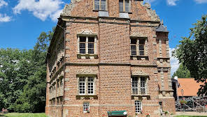 Schloss Erbhof Thedinghausen, Wohnmobilstellplatz in Deutschland
