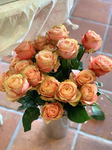 Florist «Sweet Pea Florist», reviews and photos, 5918 Naples Plaza, Long Beach, CA 90803, USA