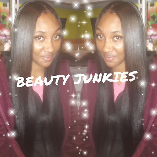 Hair Salon «Beauty Junkies Healthy Hair Salon & Boutique», reviews and photos, 1710 Dixie Hwy, Louisville, KY 40210, USA