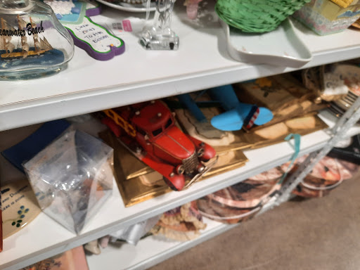 Thrift Store «Goodwill - Maple Grove: Dunkirk Lane N», reviews and photos, 9530 Dunkirk Ln N, Maple Grove, MN 55311, USA