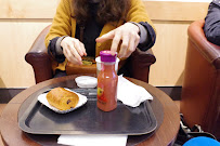 Plats et boissons du Restaurant servant le petit-déjeuner Starbucks à Paris - n°6