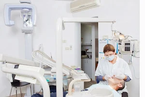 Dental Clinic Dr. Ben Shabat Tally and Yoram image