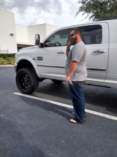 Car Dealer «Volvo Cars of Fort Myers», reviews and photos, 2600 Colonial Blvd, Fort Myers, FL 33907, USA