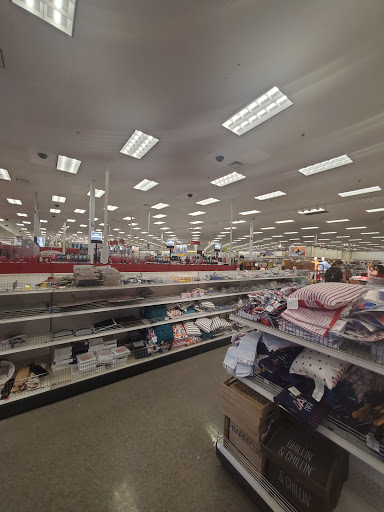 Department Store «Target», reviews and photos, 2800 SW Barton St, Seattle, WA 98126, USA