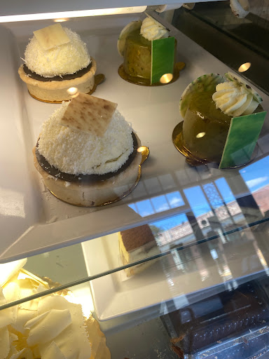 Bakery «Hollin Hall Pastry Shop», reviews and photos, 7920 Fort Hunt Rd, Alexandria, VA 22308, USA