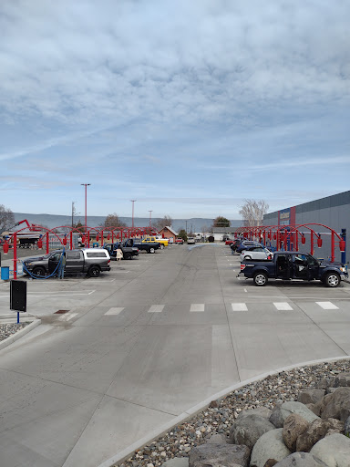 Ritz Express Car Wash en Lewiston