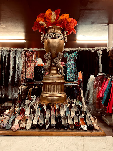 Used Clothing Store «Decades Vintage Clothing», reviews and photos, 627 S State St, Salt Lake City, UT 84111, USA