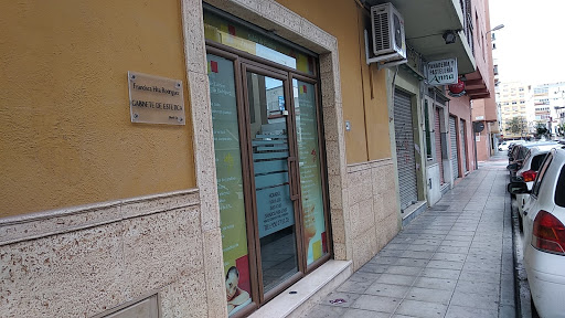Clínica Veterinaria Poveda en Roquetas de Mar
