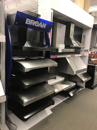 Appliance Store «Albert Lee Appliance - Tukwila», reviews and photos, 404 Strander Blvd, Tukwila, WA 98188, USA