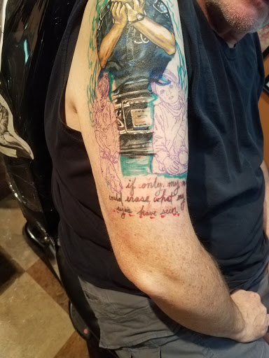 Tattoo Shop «Wandering Canvas Tattoo», reviews and photos, 40 W Main St, Dallastown, PA 17313, USA