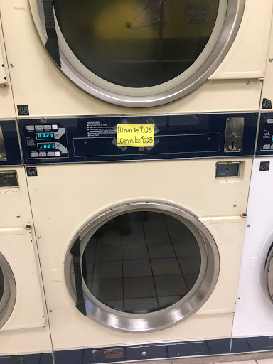 Laundromat «Ferry Plaza Laundromat & Dry Cleaners», reviews and photos, 305 Ferry St, Newark, NJ 07105, USA