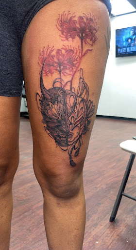 Explore small alien tattoo ideas, creative tattoo ideas in Tallahassee, available at Jess Piercing and Ink