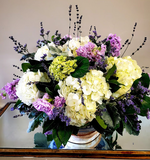 Florist «Paul Douglas Floral Designs», reviews and photos, 130 King St, Cohasset, MA 02025, USA