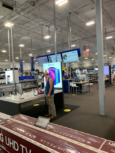 Electronics Store «Best Buy», reviews and photos, 1800 McFarland Blvd E, Tuscaloosa, AL 35404, USA