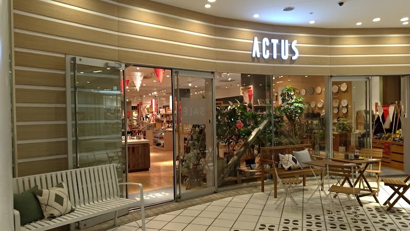 アクタス・横浜店