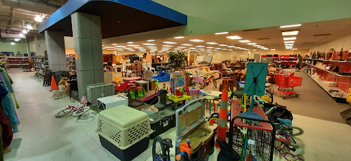 Thrift Store «The Salvation Army Family Store & Donation Center», reviews and photos, 11421 Metcalf Ave, Overland Park, KS 66210, USA