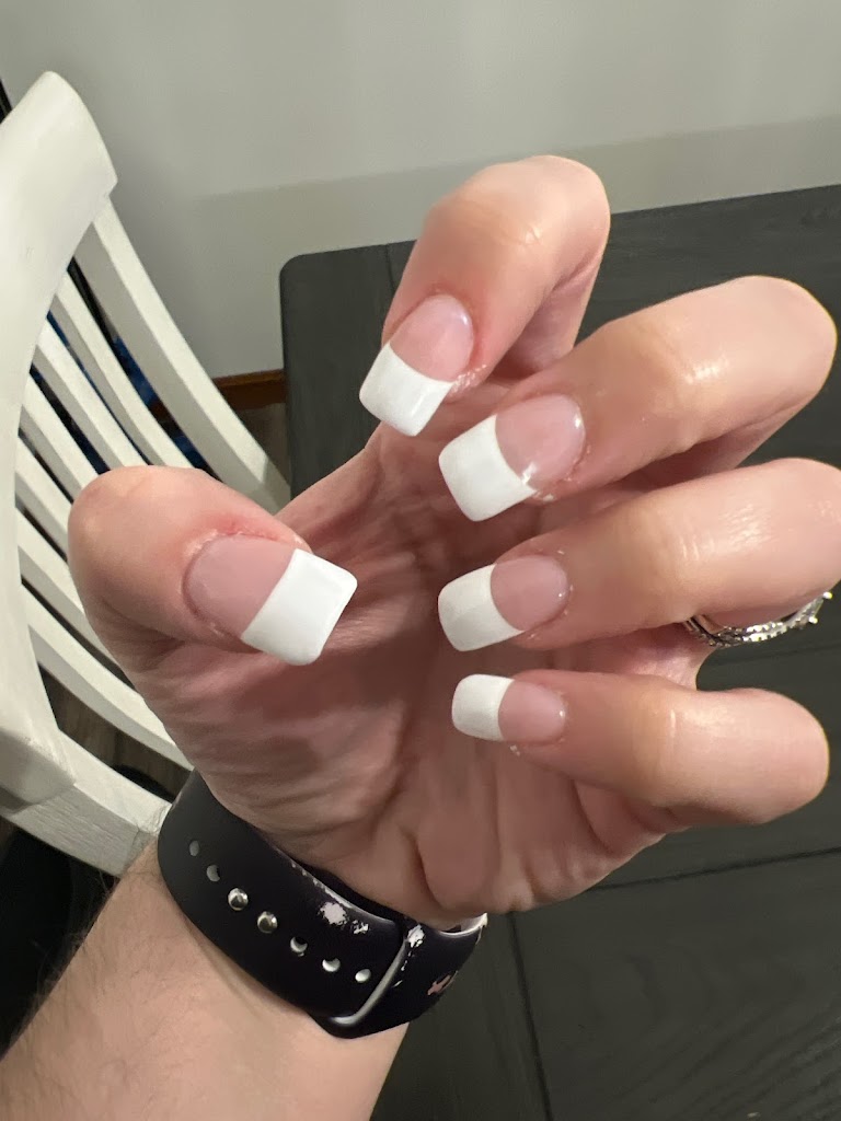 Regal Nails, Salon & Spa 19520