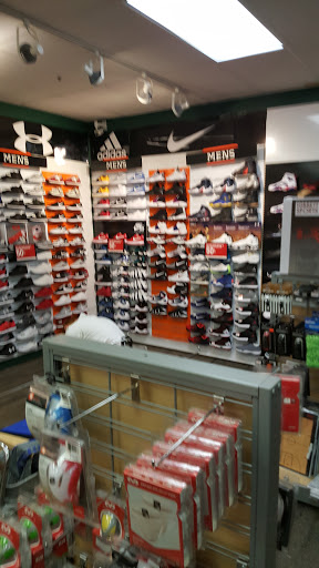 Shoe Store «Hibbett Sports», reviews and photos, 1303 US-127 Suite 107, Frankfort, KY 40601, USA