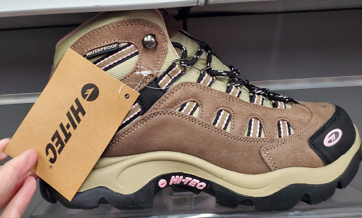 Sporting Goods Store «Academy Sports + Outdoors», reviews and photos, 6700 Columbia St, Evansville, IN 47715, USA