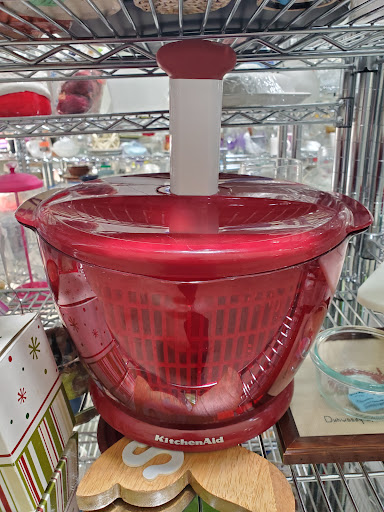 Thrift Store «Durham Rescue Mission Thrift Store», reviews and photos, 3900 Durham-Chapel Hill Blvd, Durham, NC 27707, USA