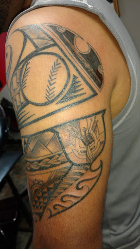 Tattoo Shop «The Clay Dragon Tattoo Studio», reviews and photos, 919 Lafayette Rd, Seabrook, NH 03874, USA