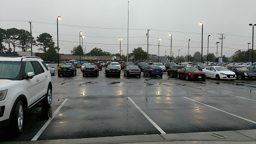 Ford Dealer «Cavalier Ford at Chesapeake Square», reviews and photos, 4021 Portsmouth Blvd, Chesapeake, VA 23321, USA