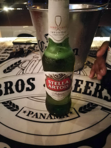 Bros. & Beers