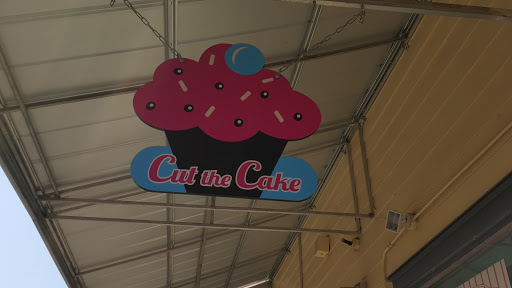 Wedding Bakery «Cut the Cake», reviews and photos, 5770 W Irlo Bronson Memorial Hwy #424, Kissimmee, FL 34746, USA