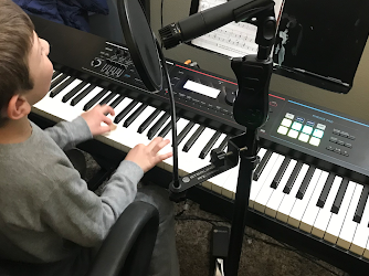 Digital Piano School Westlake Village - Online & In Person Piano Lessons