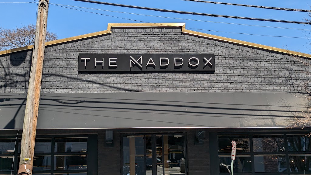 The Maddox 07042