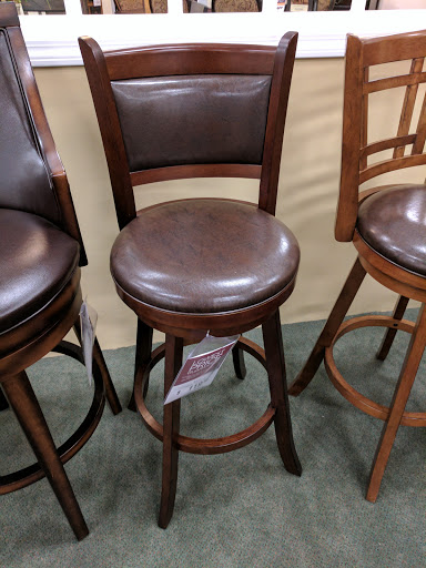 Furniture Store «Raymour & Flanigan Furniture and Mattress Store», reviews and photos, 9 Cabot Blvd E, Langhorne, PA 19047, USA