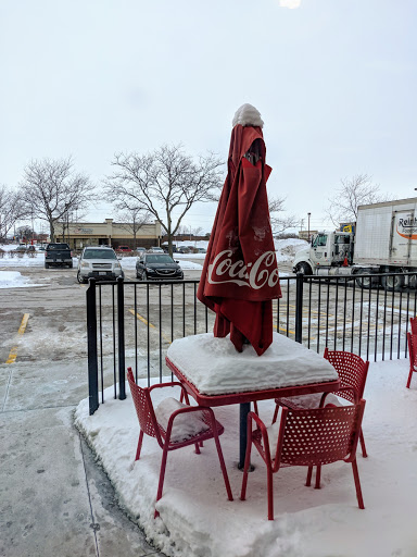 Shopping Mall «Crystal Point Mall Shopping Center», reviews and photos, 6000 Northwest Hwy, Crystal Lake, IL 60014, USA