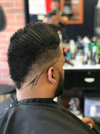 Barber Shop «THE PATIO BARBER SHOP», reviews and photos, 37 W Somerset St, Raritan, NJ 08869, USA